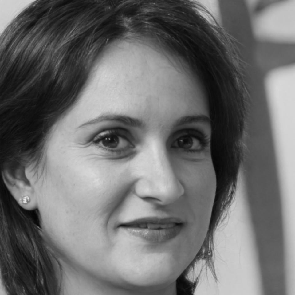 Portrait de Léonie Tremblay, consultante en stratégie d'entreprise